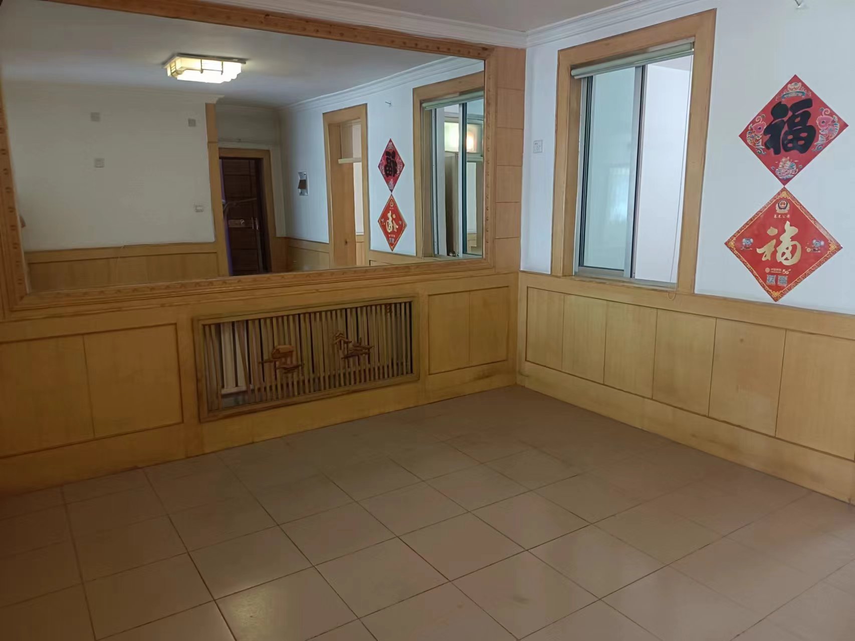 急售 寻有缘人    花园学校学区房   精装二楼   价格面议   二手房