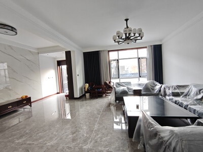 莱芜的小江南，联排别墅带院子，精装未住带院子400平320万，价可议，急售，舜景