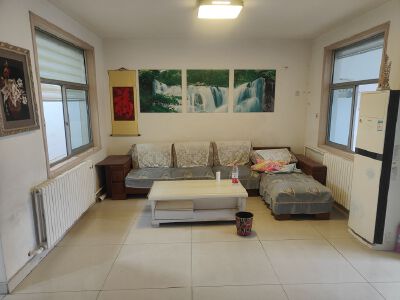 任花园东区 花园学区-汶源东大街福星巷22号，一站式教育，学习氛围浓，核心地段，年轻人首选，大社区，出行方便，学区房，居住投资两不误，价格优惠