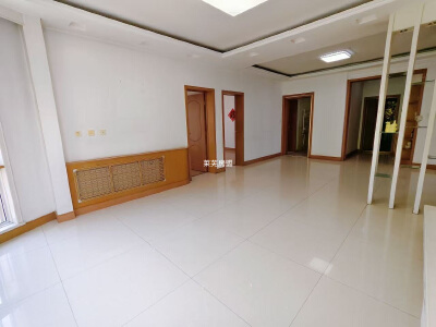 【超值捡漏！】晨晖花苑 179平大四居  