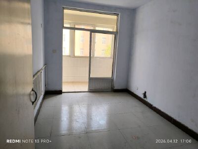 紧邻文昌书包 黄金一楼  全明户型 精装修 无遮挡  双气，储藏室带车库 价格可议