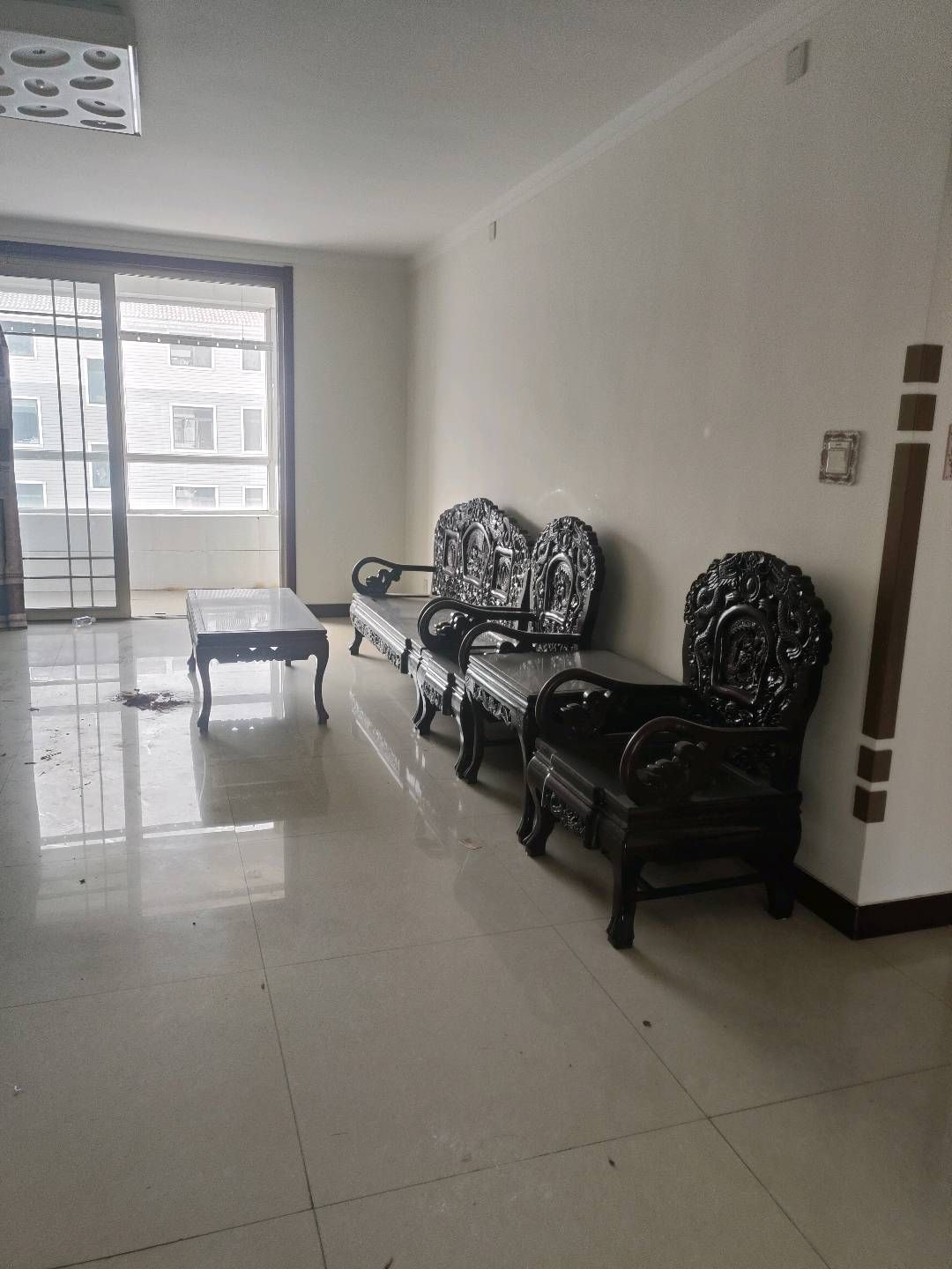 滨河 花苑 学区房  大产权  全天无遮挡采光好   简装修  南北通透    带储藏室  生活便利  二手房