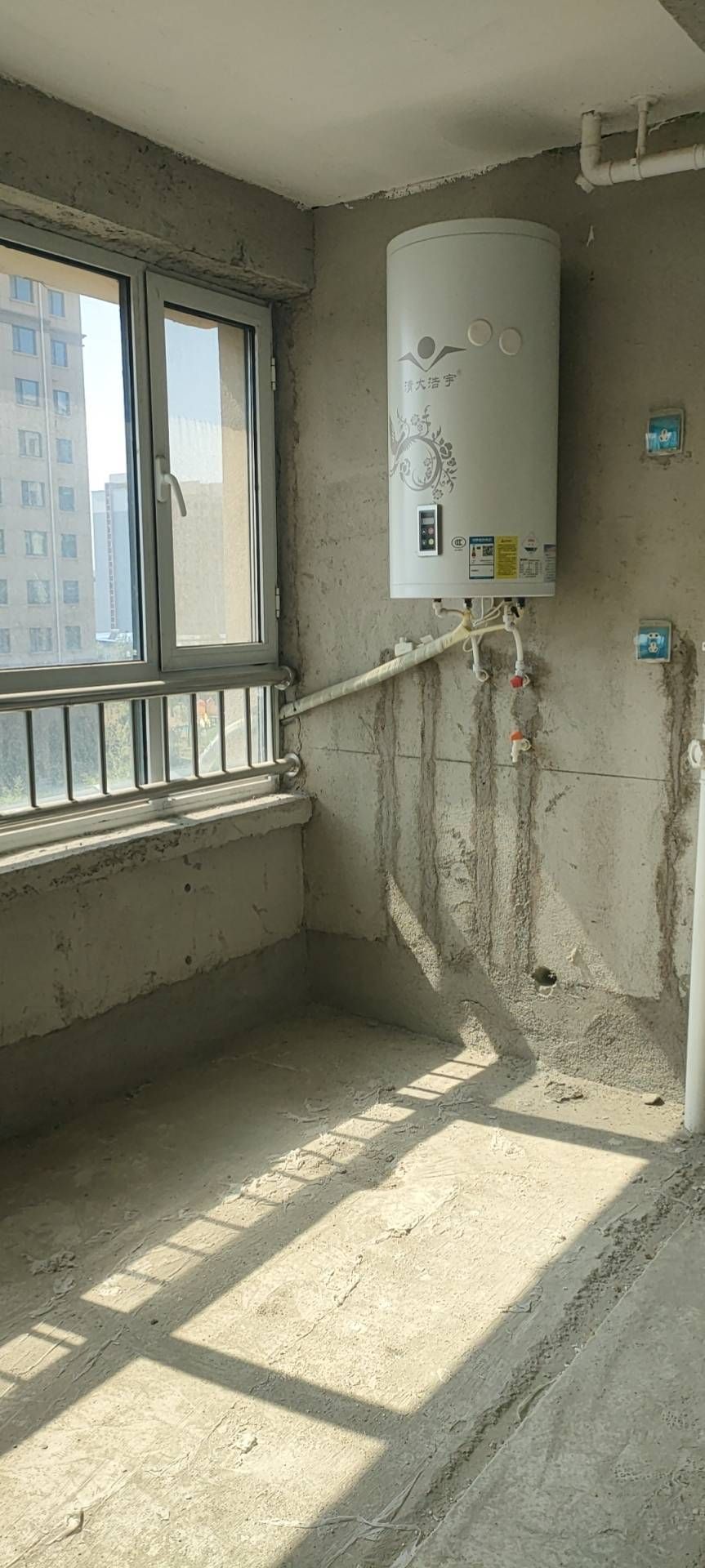 兴宇华府 大产权 三室 洋房 满两年 急售  二手房