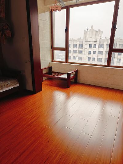 莱芜世纪城 莱城-莱城城区-凤凰路，大产权，首付低，精装修，一站式教育，学习氛围浓，核心地段，年轻人首选，大社区，出行方便，学区房，居住投资两不误，价格优惠