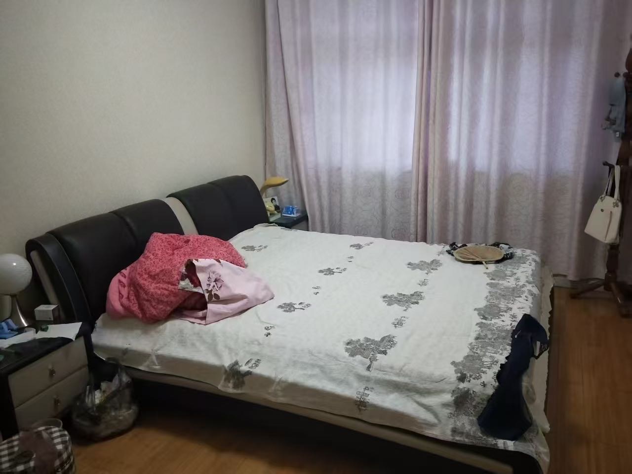 市中心   二实小陈毅学区房   双证双气   精装短住   拎包入住   生活便利 二手房