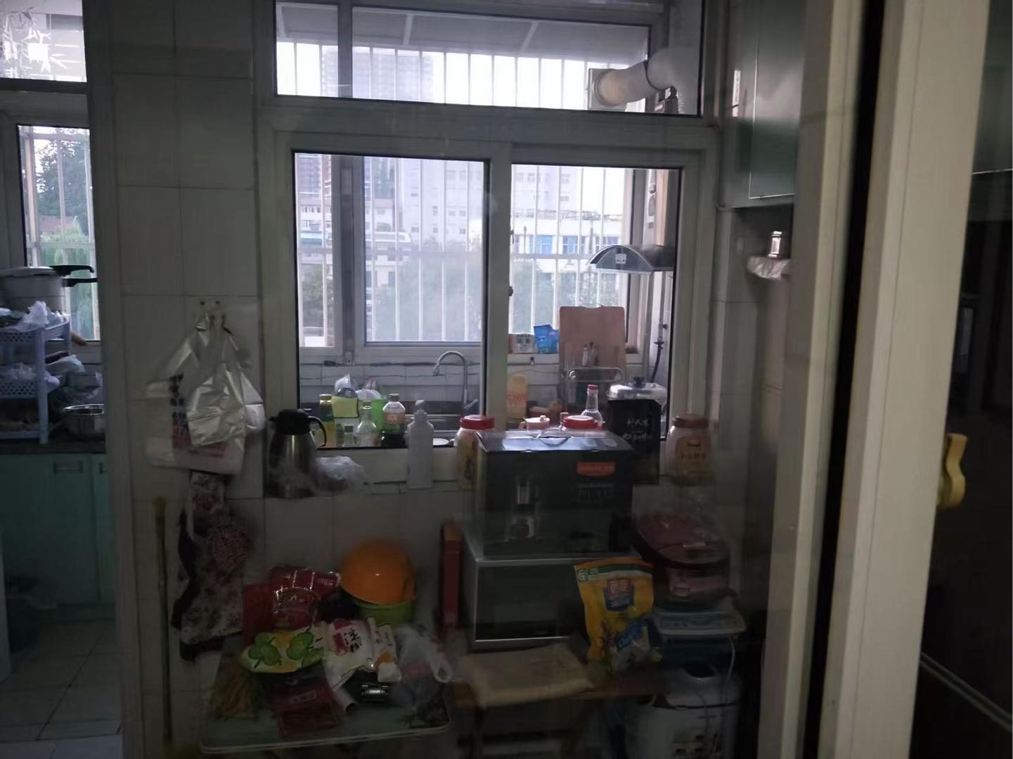 市中心   二实小陈毅学区房   双证双气   精装短住   拎包入住   生活便利 二手房