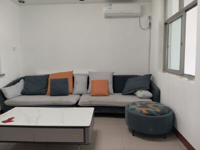 朝阳小区，精装修，家具家电齐全，拎包入住