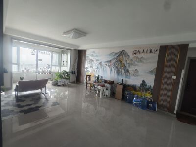 舜景东郡，黄金楼层，有学位，三室好房，精装修，只住了两个月，上学方便