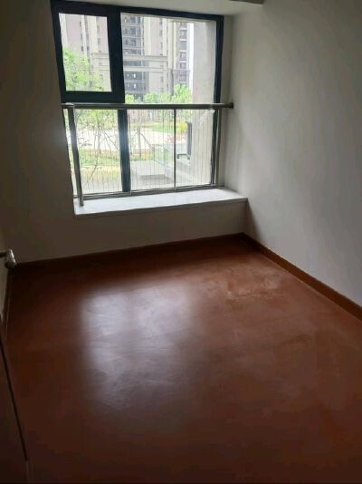 恒大名都，精装修未住，家具家电齐全，拎包入住