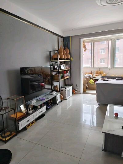 大洛庄社区精装修带车库地暖