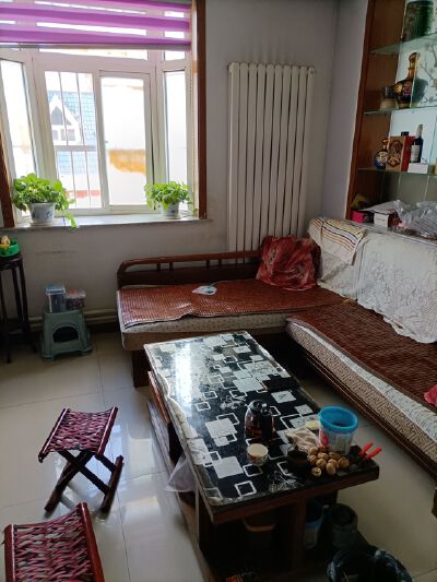 临近莲河小区  黄金楼层 南北通透 精装修 无遮挡 随时看房 