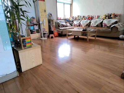 胜利学校南临★★★单位房双证双气带储★★★102平41.78万★★★可贷款可议价★★★有学位