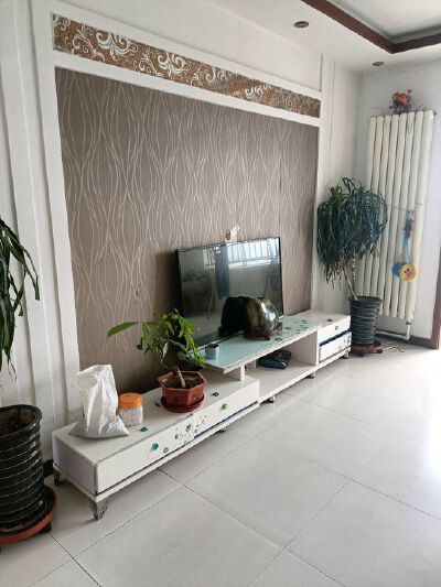 云溪花园16楼精装三室拎包入住月租900元P