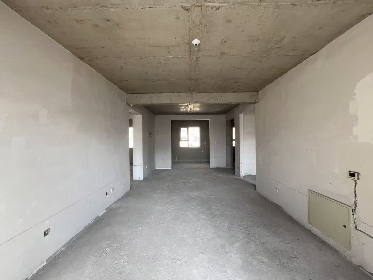 皇庭港湾，3室2厅2卫，131㎡，南北通透，户型方正 二手房