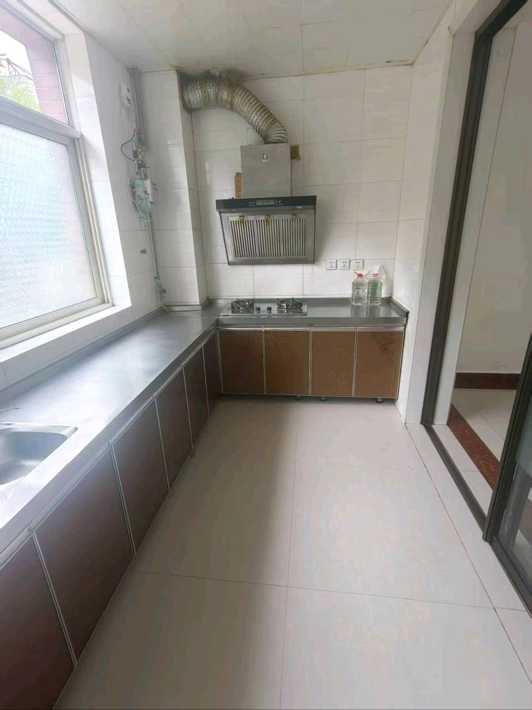 振兴佳苑 一楼 带院子 大产权 二手房