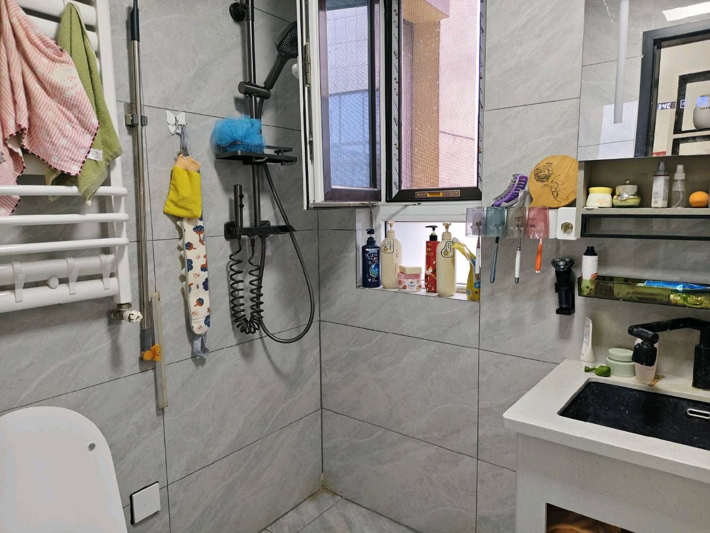 中梁鲁中首府精装修 洋房 四室 二手房