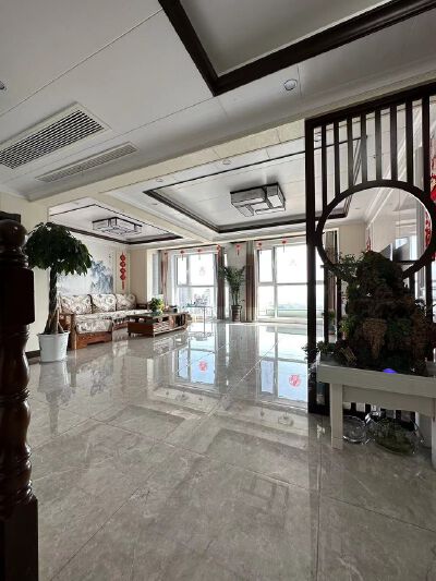 159万公园道壹品，270平米，5室2厅3卫，顶楼复式带露台