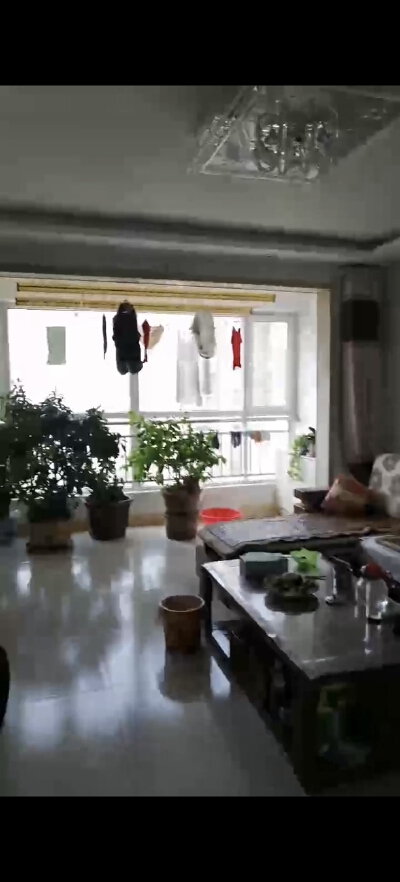 陈毅二实小.珍珠花园130平69万三室两卫小高层