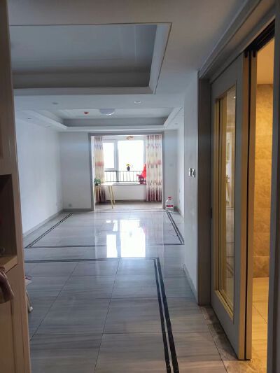 新城悦隽，精装修，家具家电齐全，拎包入住