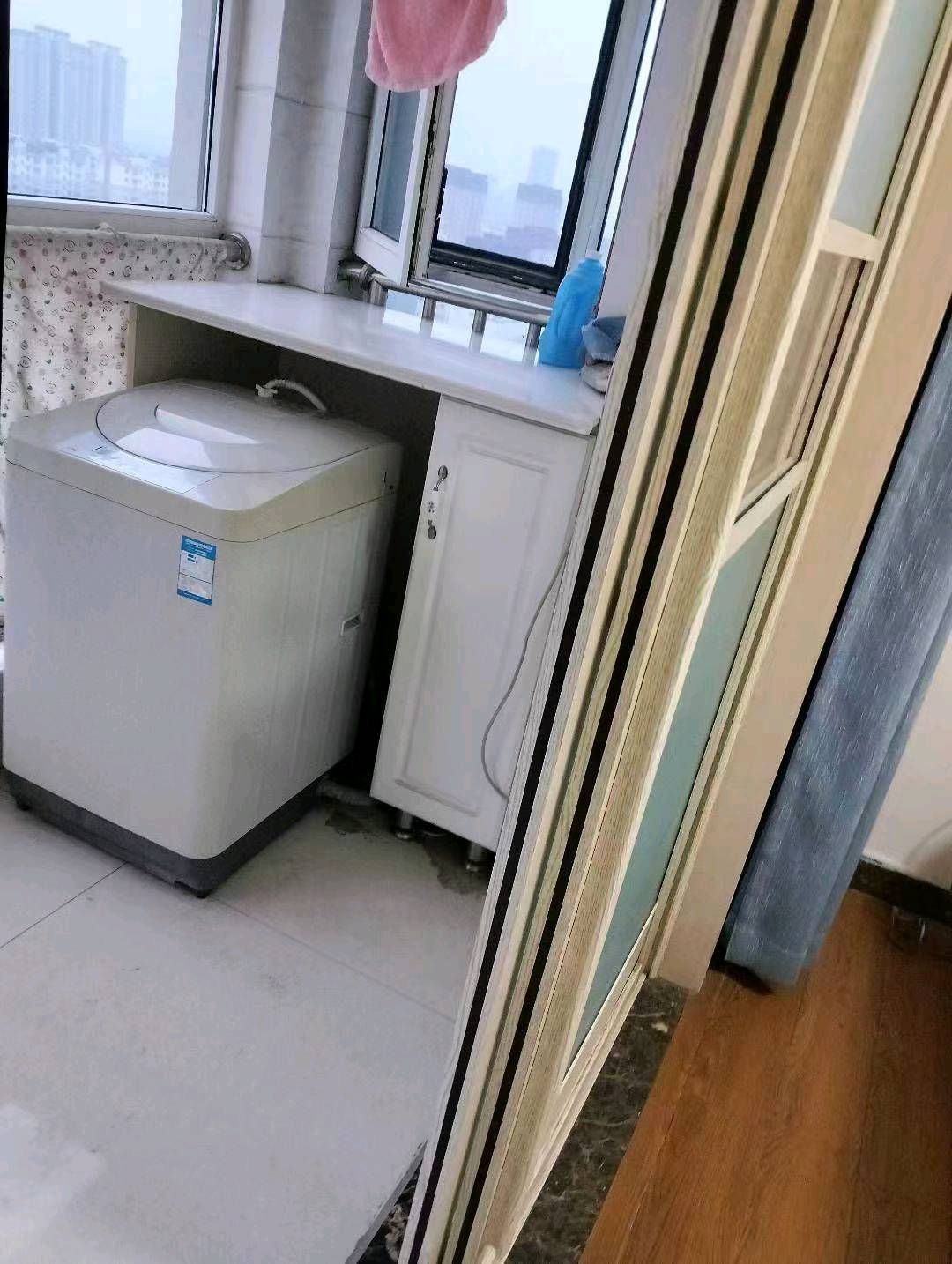 中舜鲁中国际双证双气精装修正满两年 二手房