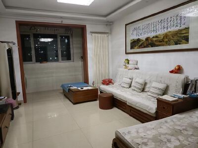 都市花园▲✰▼带车位带储▲✰▼128平88.8万▲✰▼中上楼层可贷款可议价▲✰▼证满2年楼层好