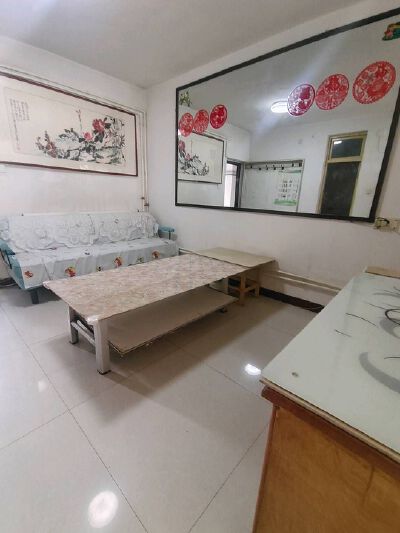 朝阳小区双证双气