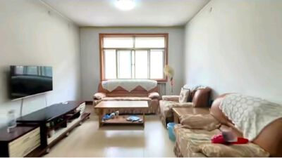 陈毅二实小.1楼142平84.5万.大产权带储