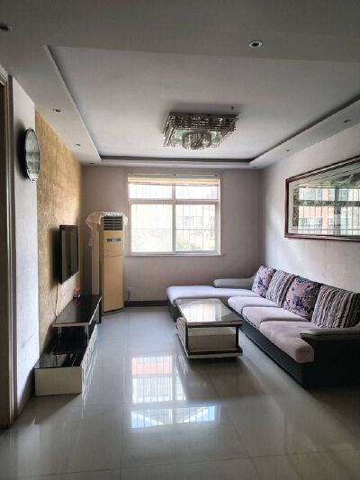 望海华城 莱师附小学区-莱城城区-泰钢南邻，大产权，首付低，精装修， 一站式教育，学习氛围浓，核心地段，年轻人首选，大社区，出行方便，学区房，居住投资两不误，价格优惠