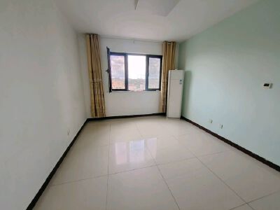 公园道1号（小产权）胜利学区房，精装修， 一站式教育，学习氛围浓，核心地段，年轻人首选，大社区，出行方便，学区房，居住投资两不误，价格优惠