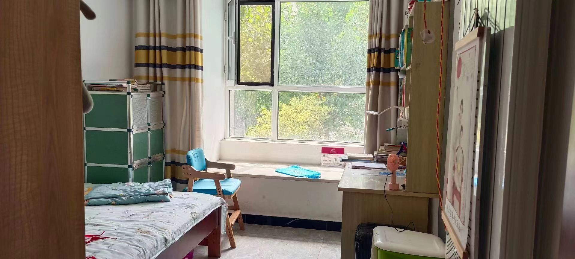 城发和园 凤城中心小学学区-莱城城区-莱芜文化南路160号，11层电梯洋房，大产权，首付低，精装修，一站式教育，学习氛围浓，核心地段，年轻人首选，大社区，出行方便，学区房，居住投资两不误，价格优惠 二手房