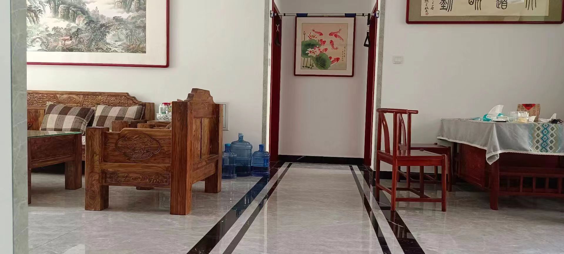 城发和园 凤城中心小学学区-莱城城区-莱芜文化南路160号，11层电梯洋房，大产权，首付低，精装修，一站式教育，学习氛围浓，核心地段，年轻人首选，大社区，出行方便，学区房，居住投资两不误，价格优惠 二手房