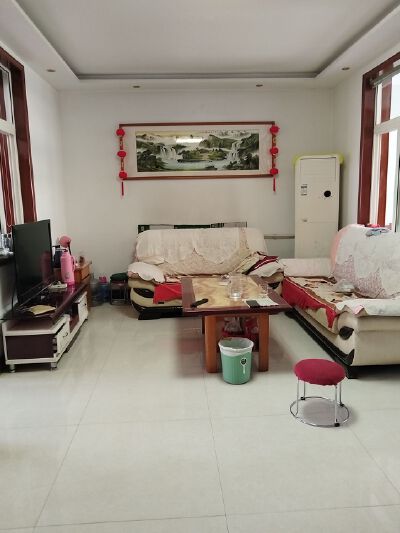 马庄呈瑞社区 胜利学区-莱城城区-鲁中西大街75号，现浇房，2楼， 一站式教育，学习氛围浓，核心地段，年轻人首选，大社区，出行方便，学区房，居住投资两不误，价格优惠