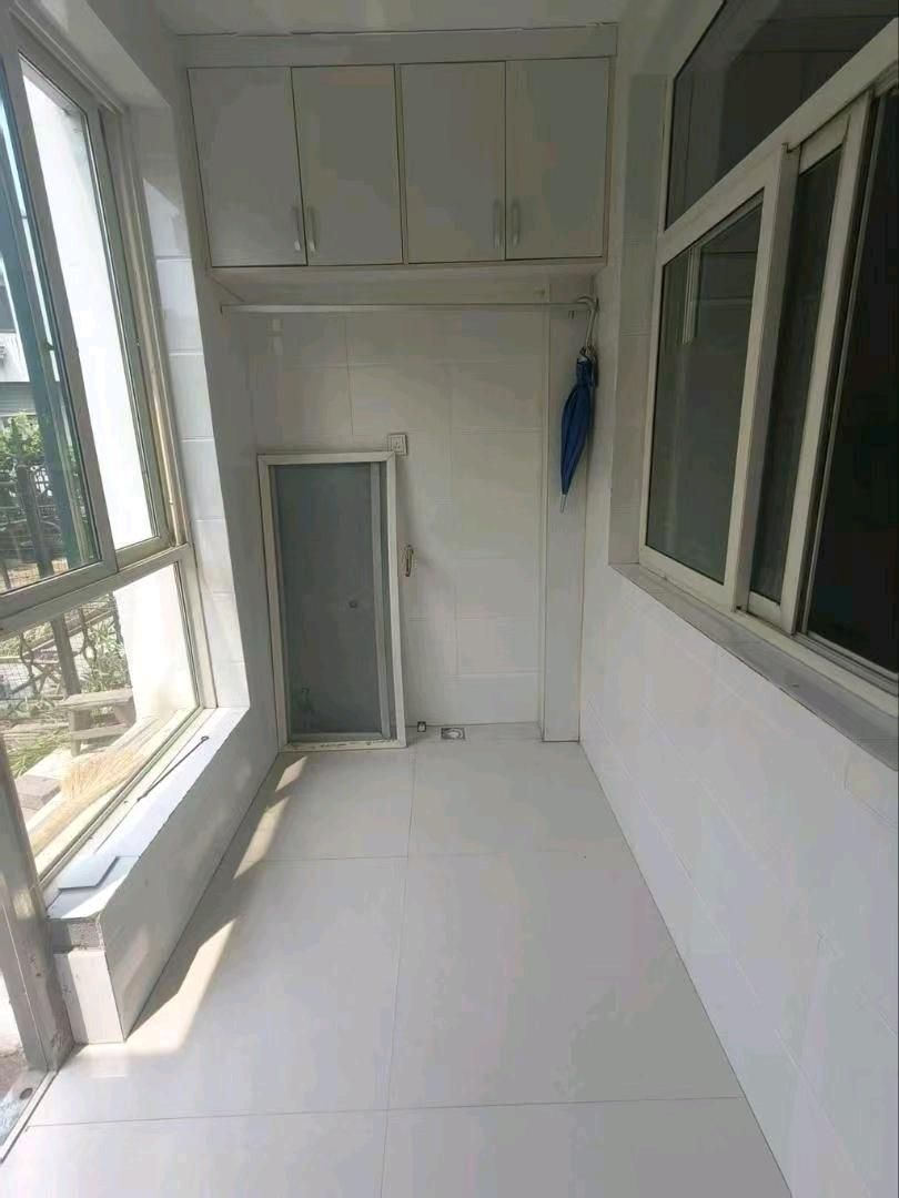 振兴佳苑 一楼 带院子 大产权 二手房
