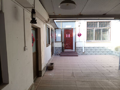 一区别墅180平130万