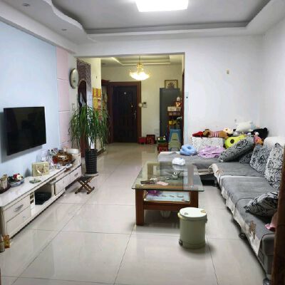  莱芜世纪城 莱城-莱城城区-凤凰路 ，大产权，首付低，精装修，一站式教育，学习氛围浓，核心地段，年轻人首选，大社区，出行方便，学区房，居住投资两不误，价格优惠