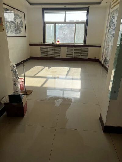 莱新花苑双气无家具有一台空调