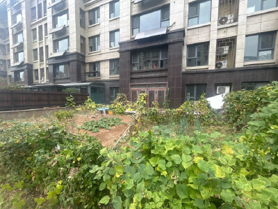 万福莱公馆复式带院子130平 136万
