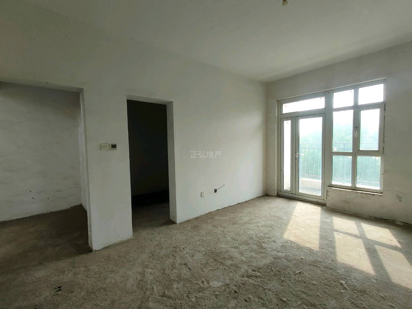 绿叶岛别墅一套   二手房