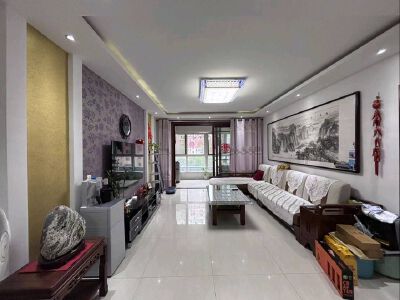  龙泽苑 吴伯萧学区-莱城城区-九龙山路，一站式教育，学习氛围浓，核心地段，年轻人首选，大社区，出行方便，学区房，居住投资两不误，价格优惠