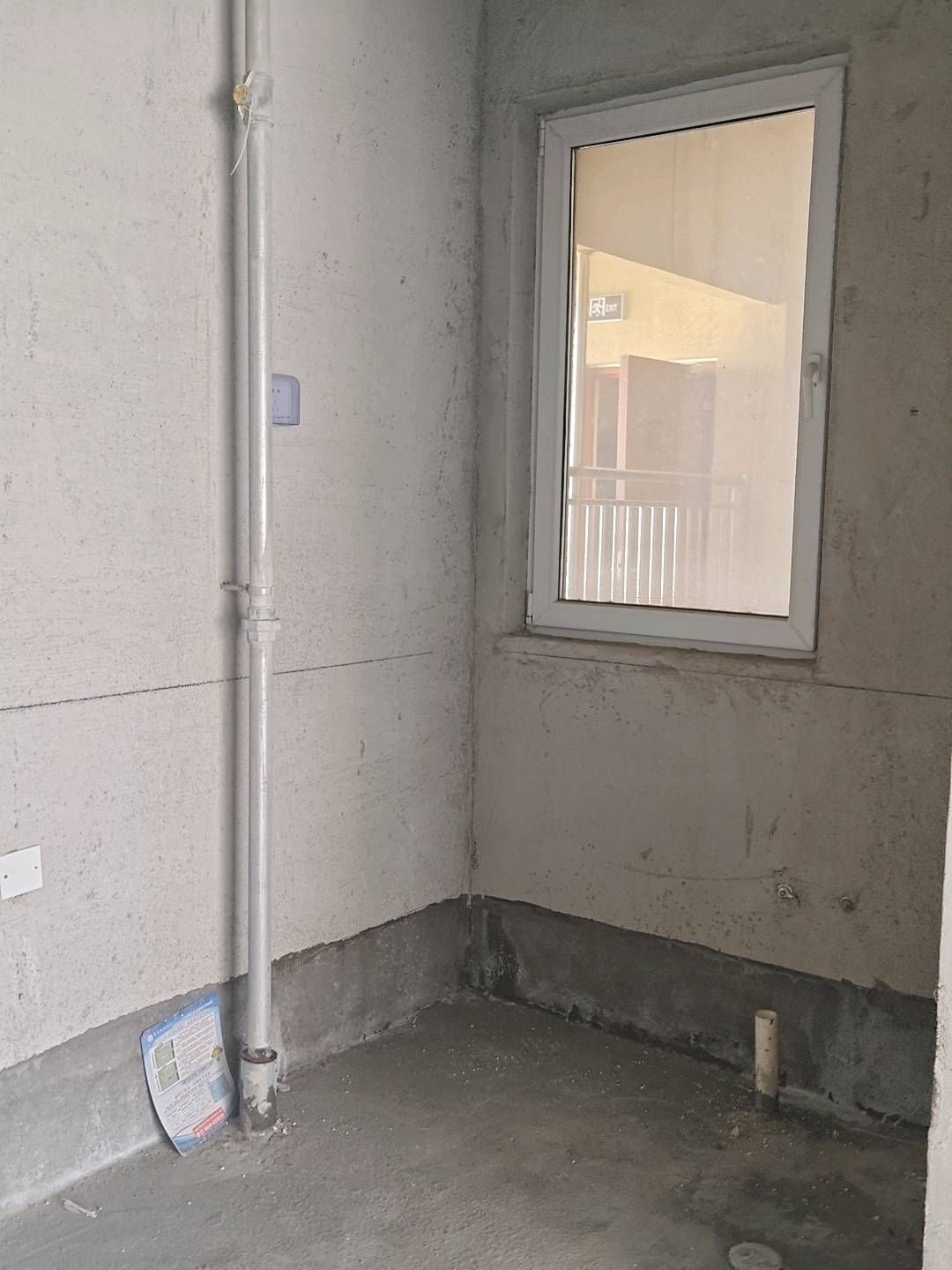 开发区   电梯新房   黄金楼层   南北通透   双证双气   拎包入住  生活便利 二手房