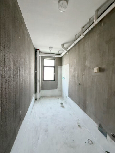 11层洋房 三叶草户型  南北通透 无遮挡  随时看房 急售 可议价