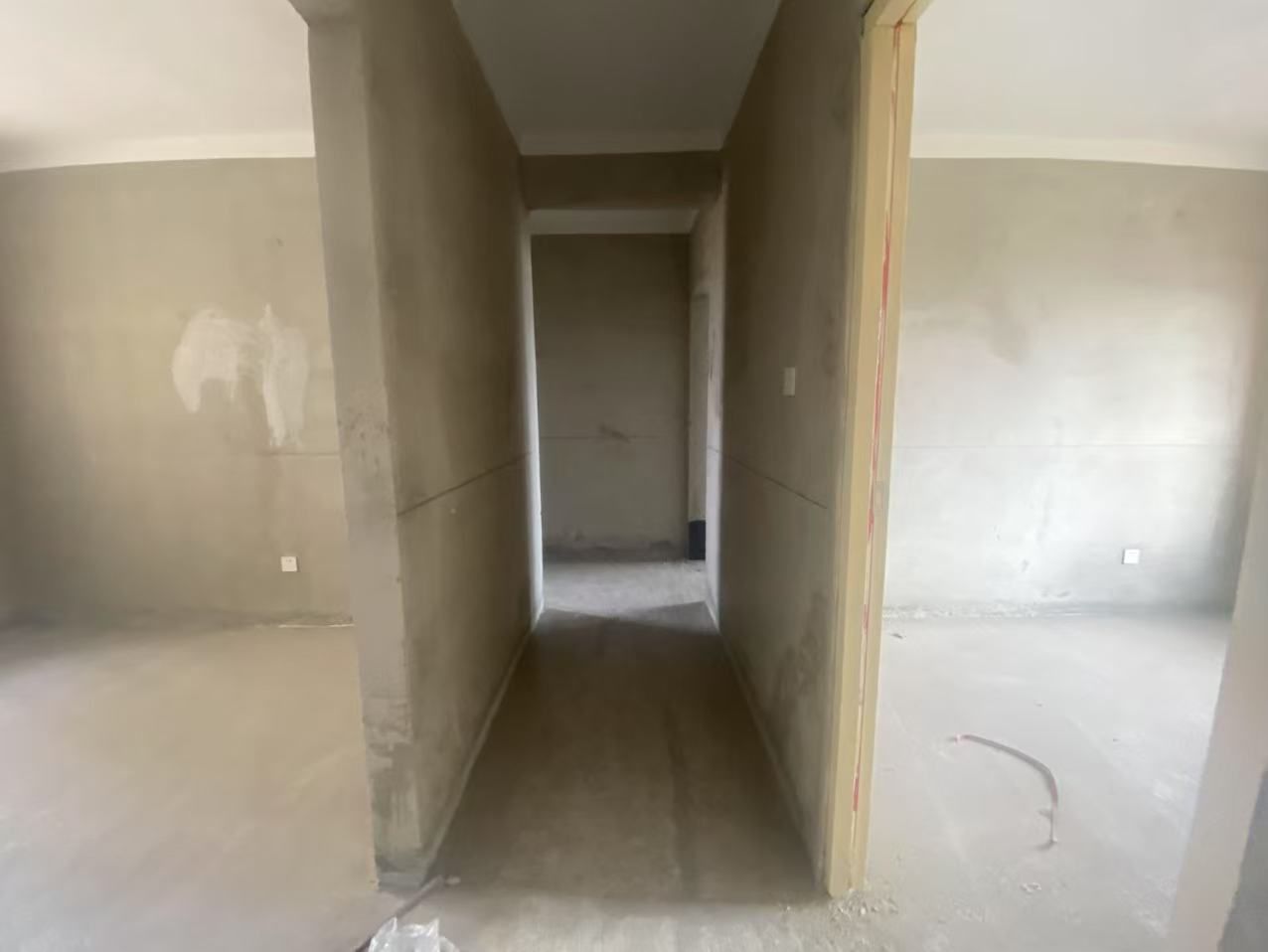 中梁鲁中首府 四室房出售  南北通透   大产权可贷款 二手房