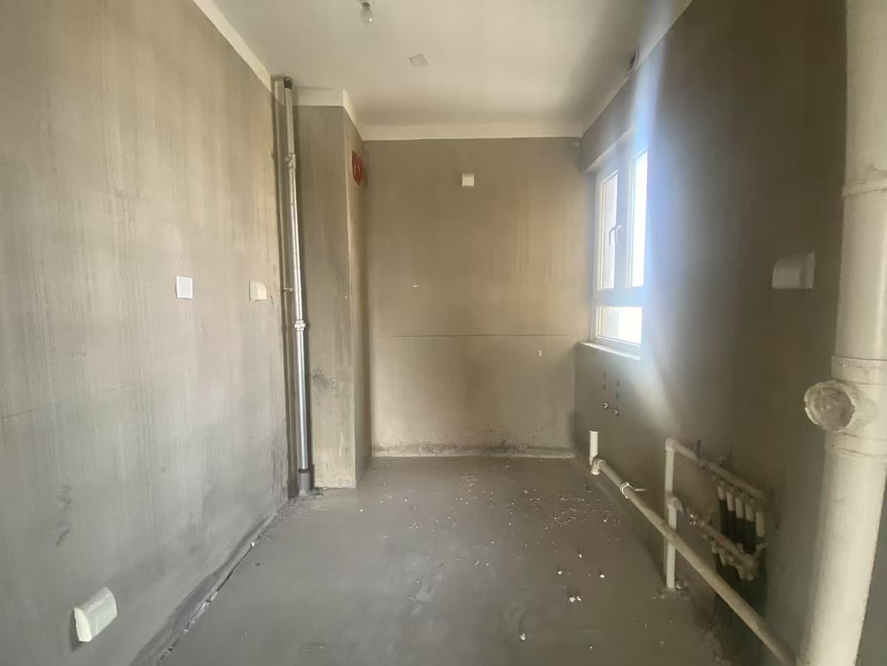 中梁鲁中首府 四室房出售  南北通透   大产权可贷款 二手房