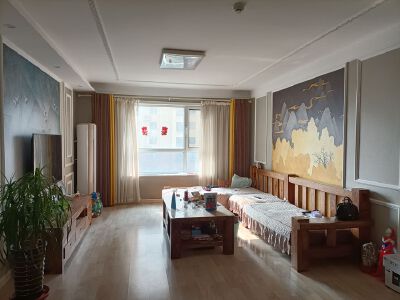 保利花园3室165平带车位储