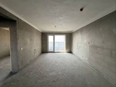 中梁鲁中首府，3室2厅2卫，132㎡，毛坯，售价78万