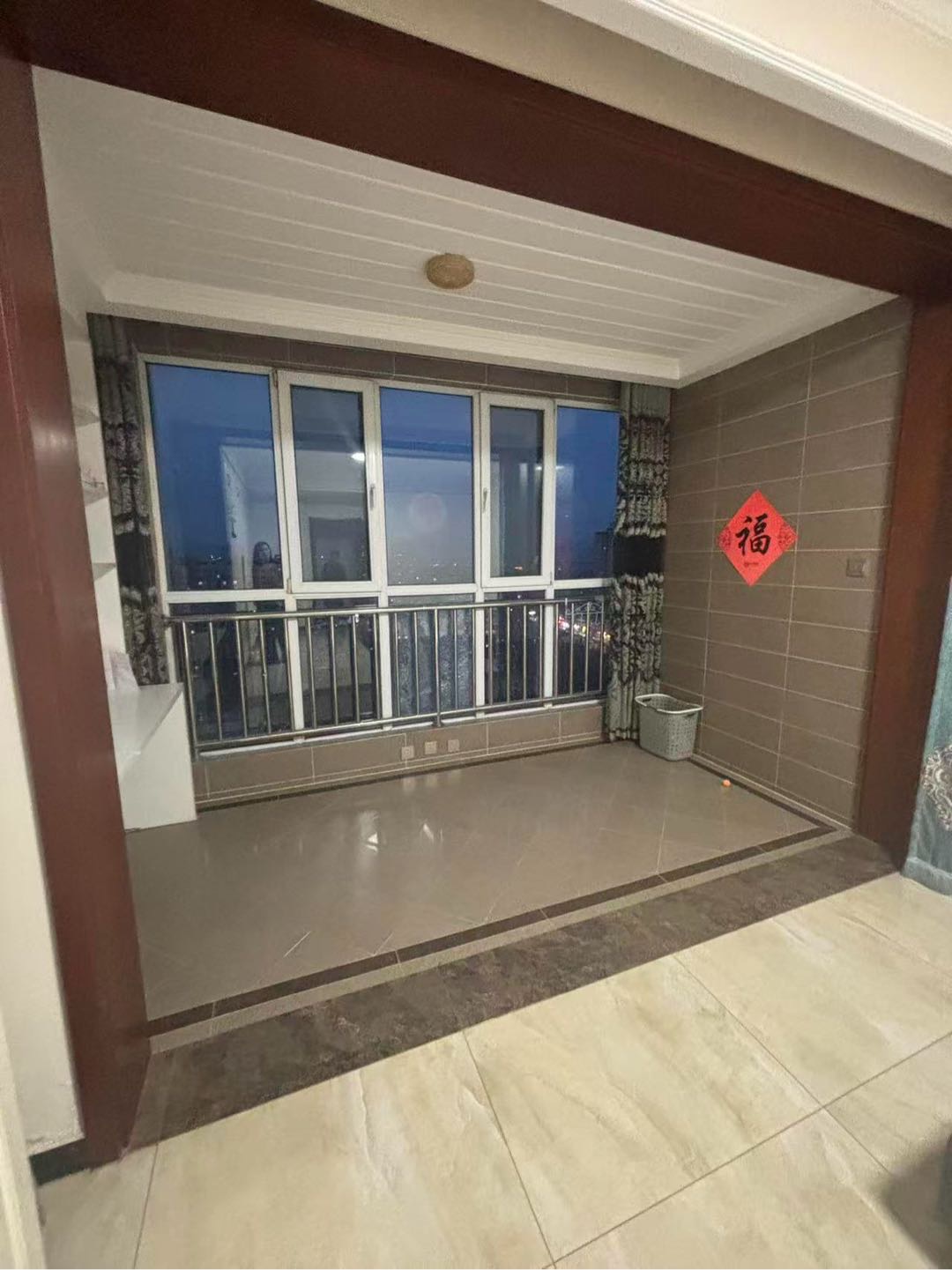 顶楼复式带2个车位带露台，汶源书包 二手房