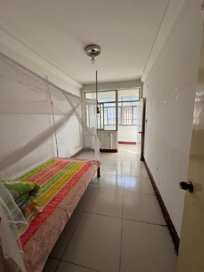 汶源学校对面   文源书包房  橡胶厂宿舍   135 平  39.8万