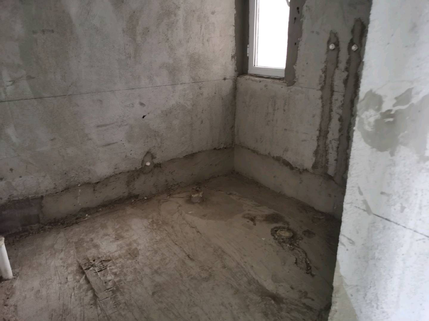兴宇华府 吴伯萧学区-莱城城区-凤城东大街166号，11层电梯洋房，大产权，首付低，新房未住，一站式教育，学习氛围浓，核心地段，年轻人首选，大社区，出行方便，学区房，居住投资两不误，价格优惠 二手房