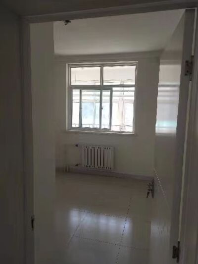 莱芜区铁路汇河花园，3室1厅1卫，103㎡，精装，售价36万