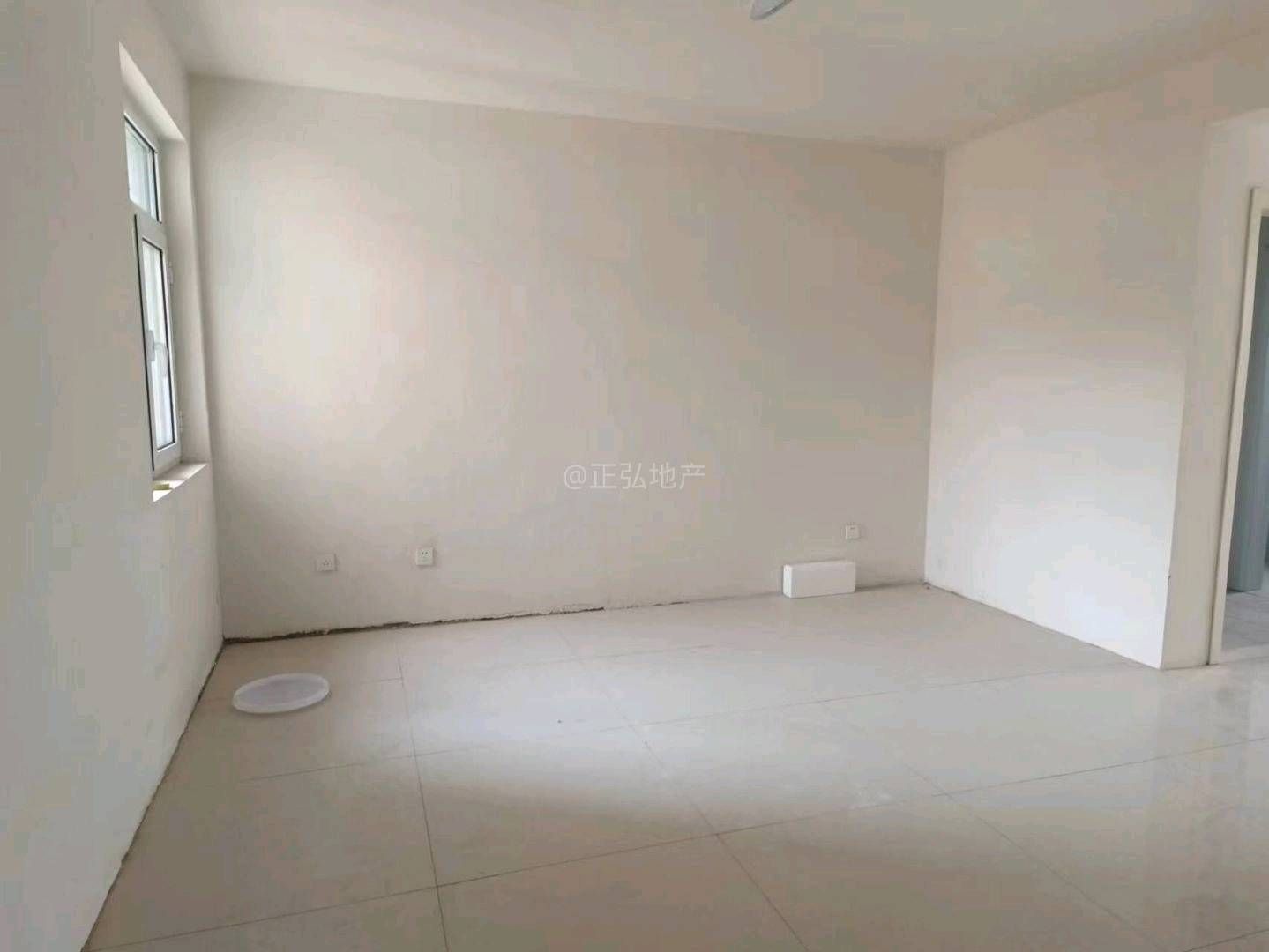 码头新苑 精装修 两室 电梯房 二手房